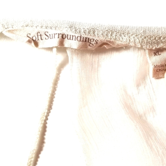 Soft Surroundings Tank and Overlay - Picture 3 of 4